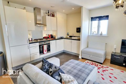 1 bedroom apartment for sale, New Mossford Way, Barkingside