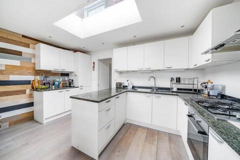 4 bedroom end of terrace house for sale, Surbiton,  Surrey,  KT5