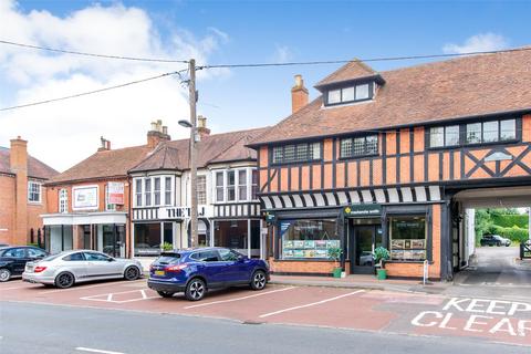 2 bedroom apartment for sale, High Street, Hartley Wintney RG27