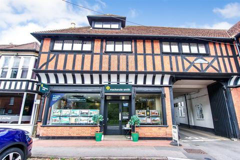 2 bedroom apartment for sale, High Street, Hartley Wintney RG27