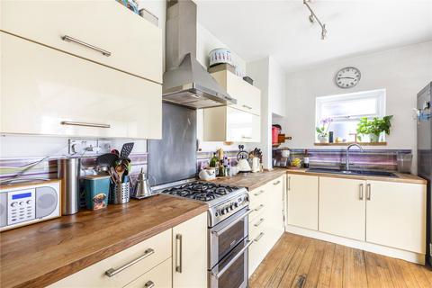 74a Thornton Road, London, SW12 0LF