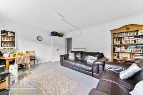 2 bedroom apartment for sale, Auckland Road, Crystal Palace