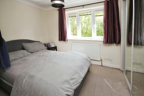 2 bedroom terraced house to rent, Staffordshire Croft, Bracknell RG42