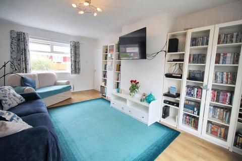 3 bedroom semi-detached house for sale, Kirkwood Drive, Kenton, Newcastle upon Tyne, Tyne and wear, NE3 3AT