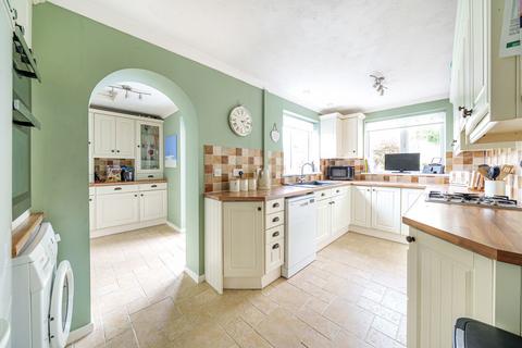 4 bedroom detached house for sale, Highcliffe Drive, Allbrook, Hampshire, SO50