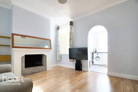 2 bedroom terraced house for sale, Regent Street, Doncaster