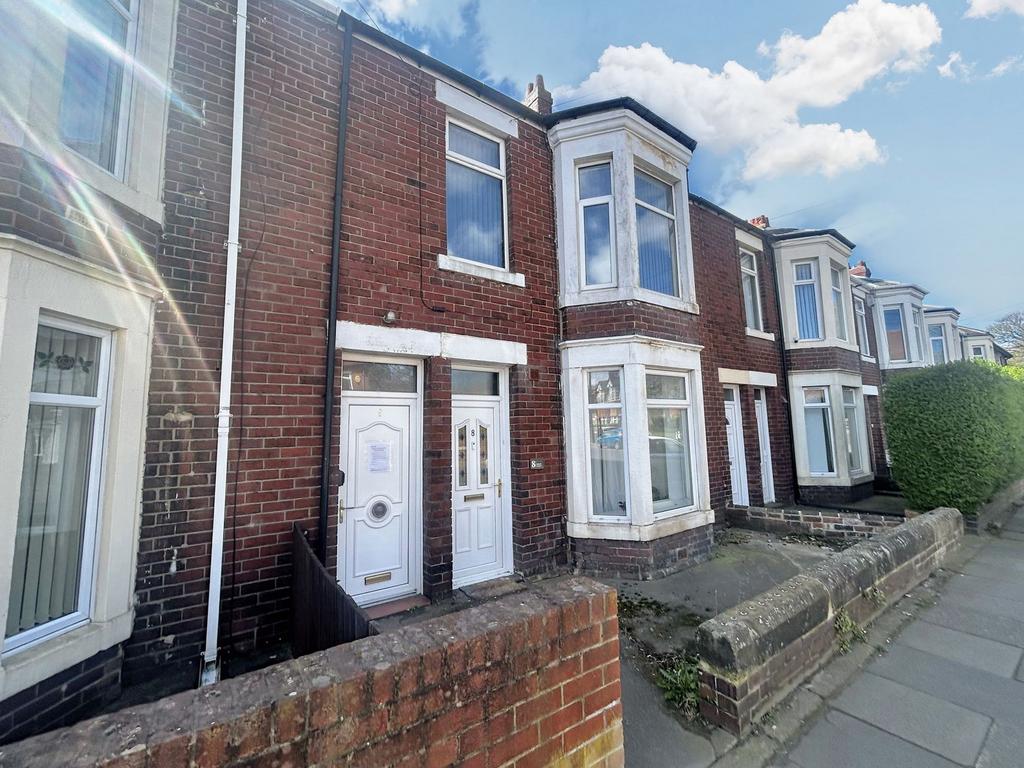 Millbank Crescent, Bedlington... 3 bed flat for sale £85,000
