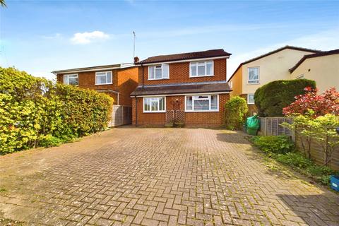 4 bedroom detached house for sale, Chestnut Grove, Purley on Thames, Reading, Berkshire, RG8