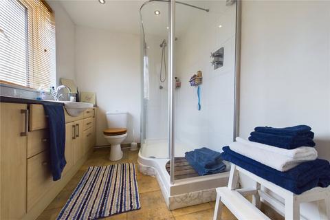 6 Chestnut Grove, Purley On Thames, Reading, RG8 8BU