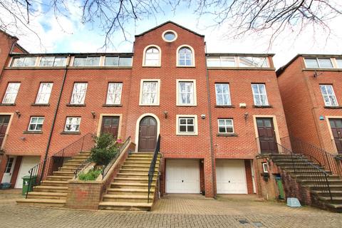 4 bedroom townhouse for sale, Southampton
