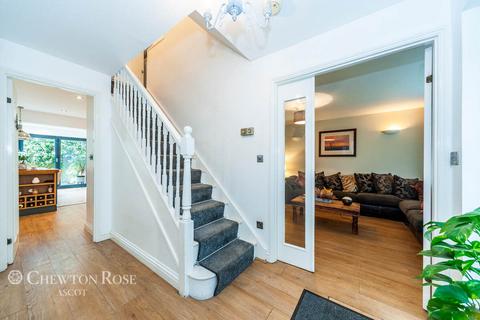 5 bedroom detached house for sale, Geffers Ride, Ascot