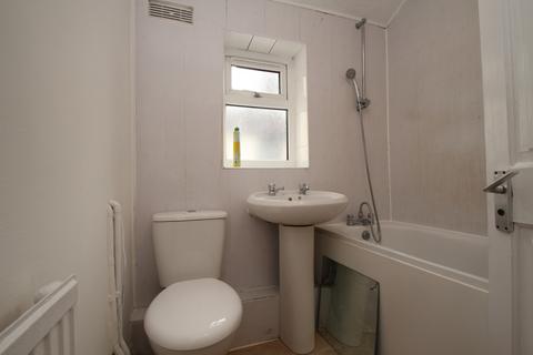 2 bedroom flat for sale, Selsdon Road, Upton Park, E13