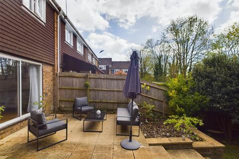 4 Walnut Grove, Hemel Hempstead, HP2 4AP