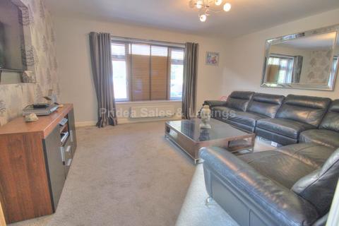 5 bedroom end of terrace house for sale, Ashby Avenue, Lincoln