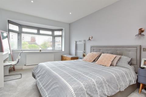2 bedroom semi-detached bungalow for sale, Sunnydale Close, Brighton, East Sussex