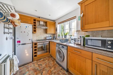 2 bedroom end of terrace house for sale, Winchcombe Gardens, South Cerney, Cirencester, Gloucestershire, GL7