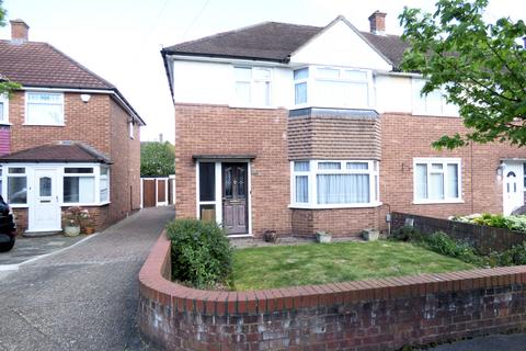 3 bedroom end of terrace house for sale, Swift Close, Upminster RM14