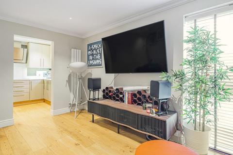 1 bedroom flat for sale, Lawrie Park Road, Sydenham