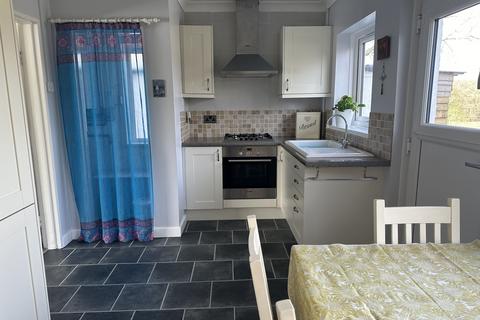 32 Min Y Rhos, Ystradgynlais, Swansea, SA9 1QR