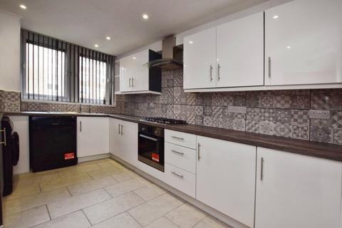 2 bedroom maisonette for sale, Lloyd Gardens, Altrincham, WA14