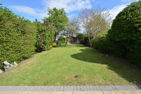 3 bedroom semi-detached bungalow for sale, Rochford Road, Southend-On-Sea, SS2