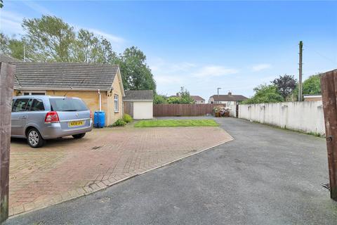 3 bedroom bungalow for sale, Sandgate, Swindon SN3