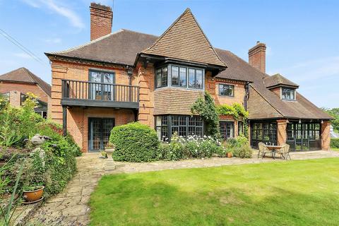 5 bedroom detached house for sale, Green Lane, Pangbourne, Berkshire