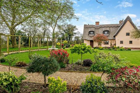 4 bedroom detached house for sale, Church Lane, Stratton St. Michael, Norwich, Norfolk, NR15