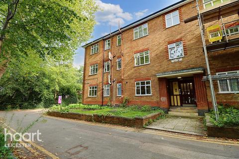 2 bedroom apartment for sale, West Walk, Leicester