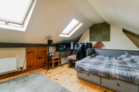 3 bedroom terraced house for sale, Putney Road, EN3