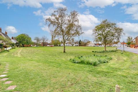 4 bedroom detached house for sale, White Street, Martham