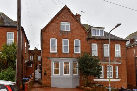 5 bedroom terraced house for sale, Cliftonville Avenue, Margate, Kent
