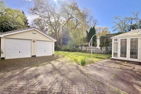 3 bedroom bungalow to rent, Summer Fields, Verwood, Dorset, BH31