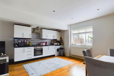 1 bedroom flat for sale, Chapel Road, Worthing, BN11 1BE