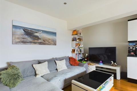 1 bedroom flat for sale, Chapel Road, Worthing, BN11 1BE