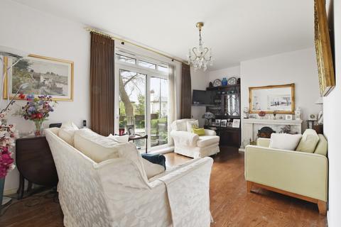 3 bedroom flat for sale, Freeling House, NW8