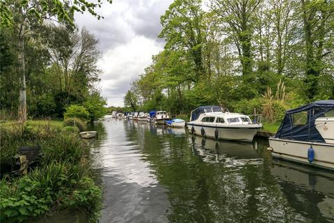 23 Melbourne Road, Teddington, TW11 9QX
