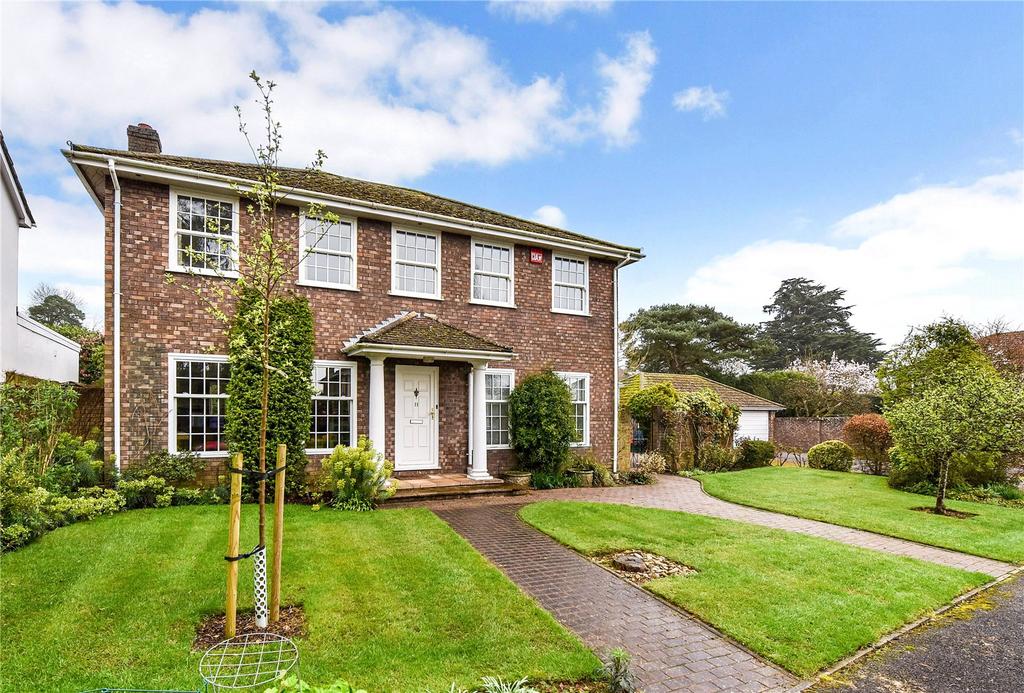 Ashfield Close, Midhurst, West... 4 bed detached house for sale £850,000