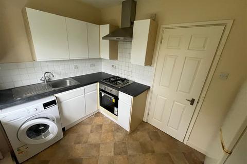 1 bedroom maisonette to rent, Rockingham Way, Stevenage SG1