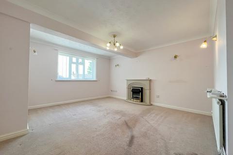 2 bedroom flat for sale, Venns Lane, Hereford, HR1