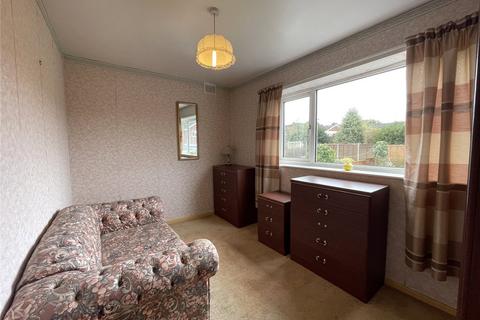 2 bedroom semi-detached house for sale, Highlands Close, Kidderminster, Worcestershire, DY11