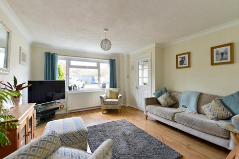 42 Busdens Way, Milford, Godalming, GU8 5JP