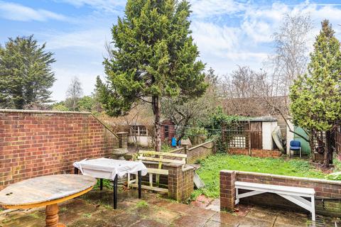 4 bedroom terraced house to rent, Tunnel Avenue East Greenwich SE10