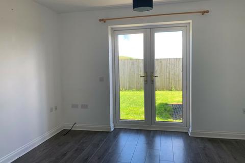 2 bedroom semi-detached house to rent, Station Road, Letterston