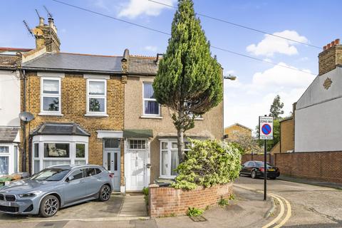 3 bedroom end of terrace house for sale, Sinclair Road, London
