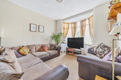 3 bedroom end of terrace house for sale, Sinclair Road, London