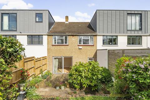 2 bedroom terraced house for sale, Chancellor Grove, West Dulwich