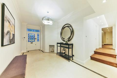 3 bedroom apartment for sale, Campden Hill Road, London, W8