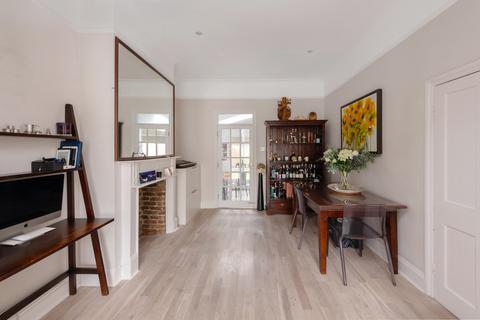 4 bedroom terraced house for sale, London SW17