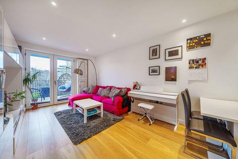 1 bedroom flat for sale, Hidcote Apartments, Danvers Avenue, Battersea, London, SW11